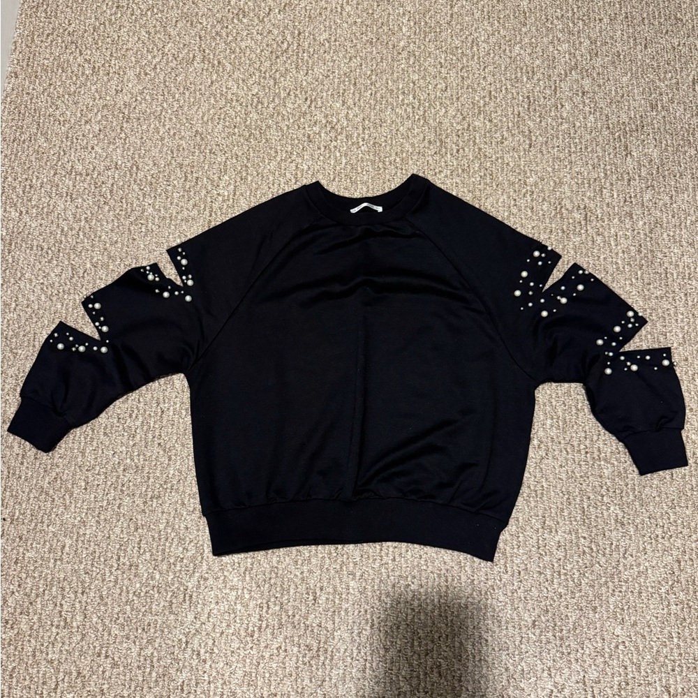 Women’s Black Embellished Slit Sleeve Sweatshirt